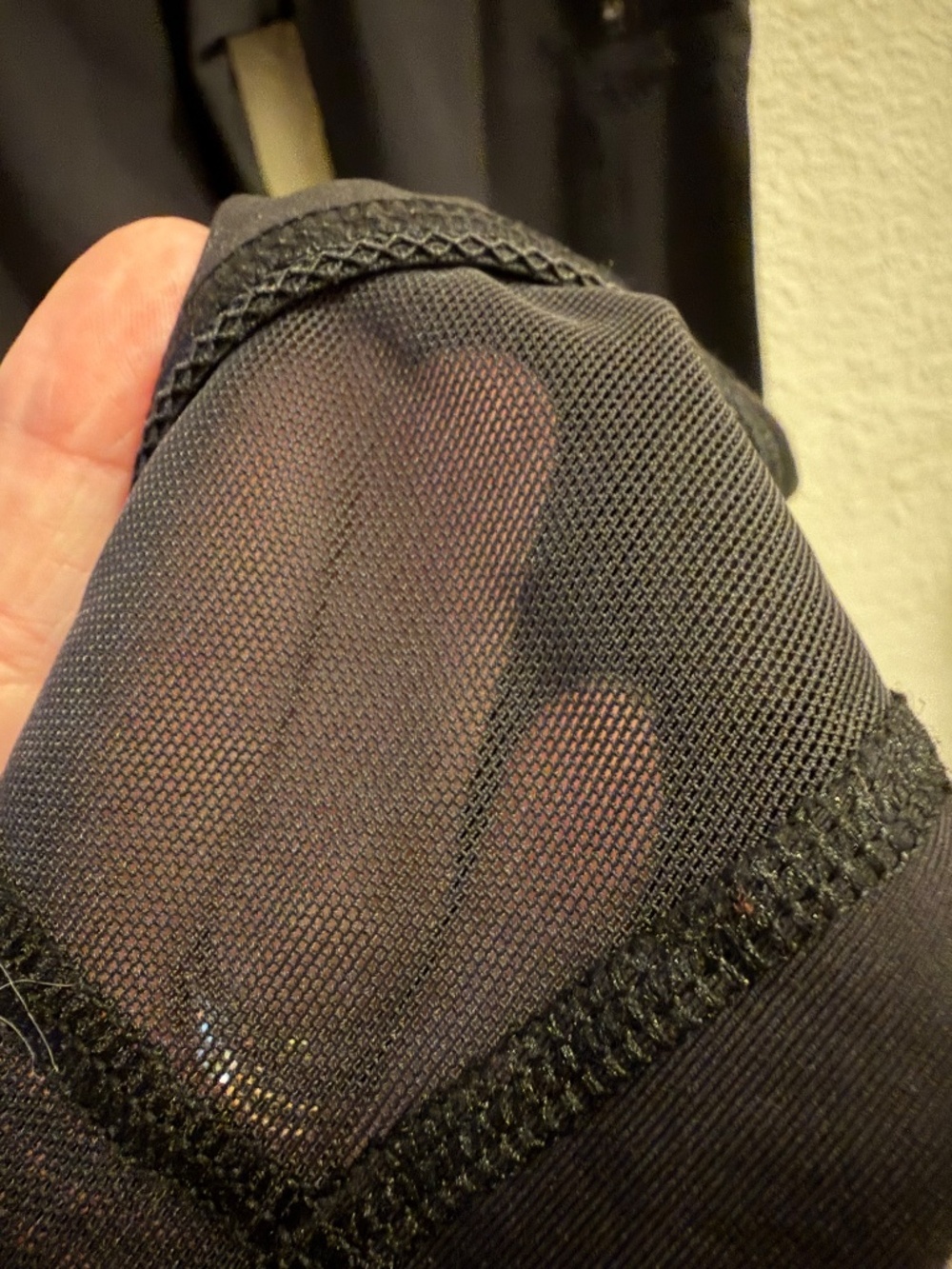 Lululemon Inspire Tight II 25" - Mesh Detail - Black - Size 2 - Picture 7 of 7